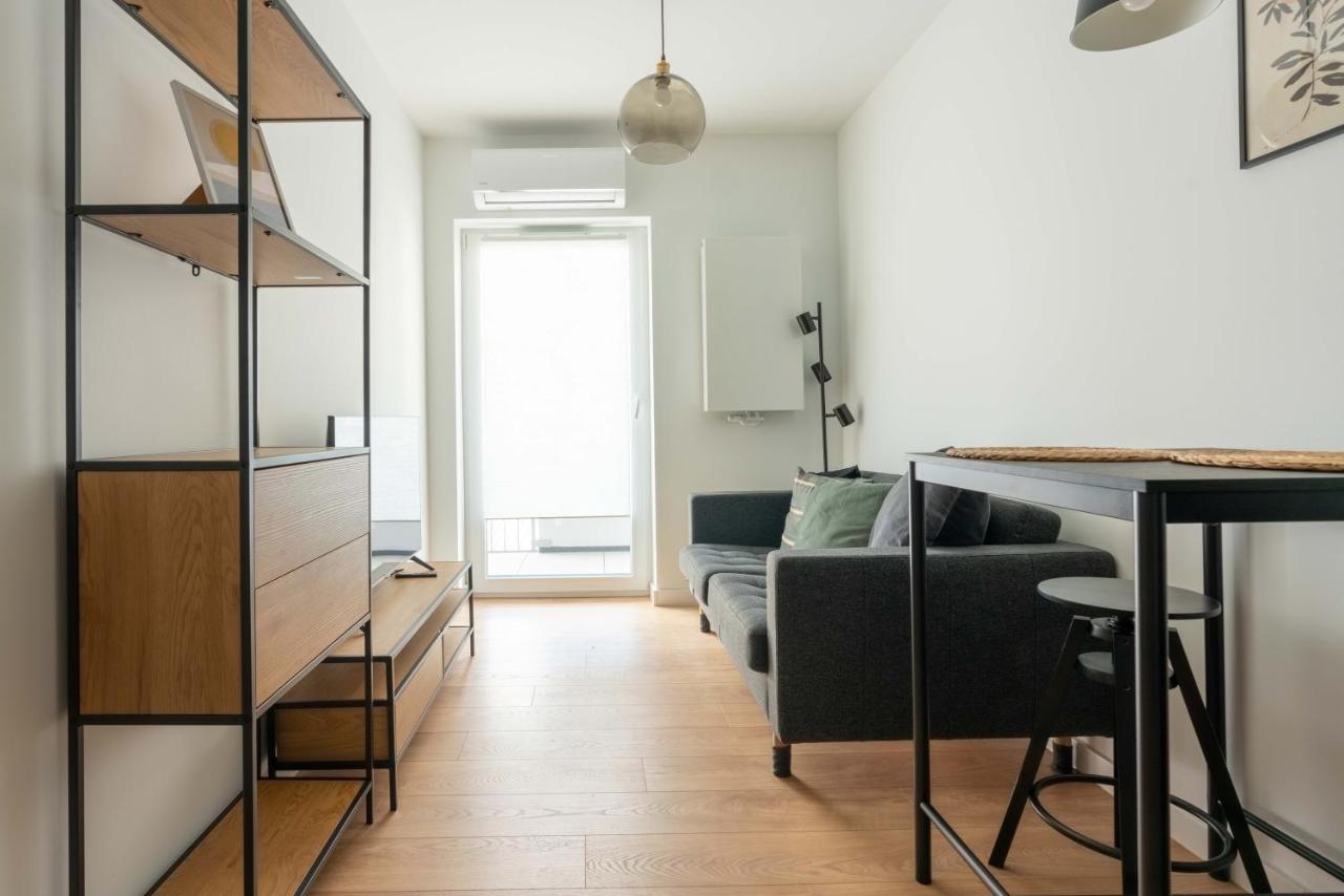 Aparthotel Weissa 7 Kraków Exteriör bild