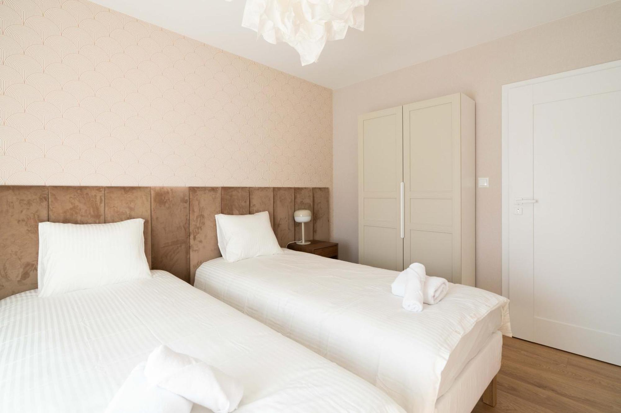Aparthotel Weissa 7 Kraków Exteriör bild